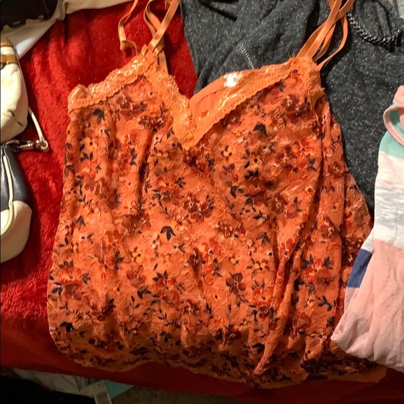 Trade items - Picture 5 of 8